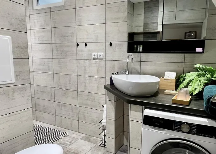 Domov Daleko Od Domova Appartement *